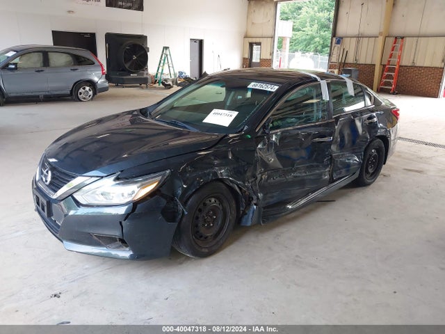 Nissan Altima 2.5 S 2017 1N4AL3AP5HC483865 Image 2