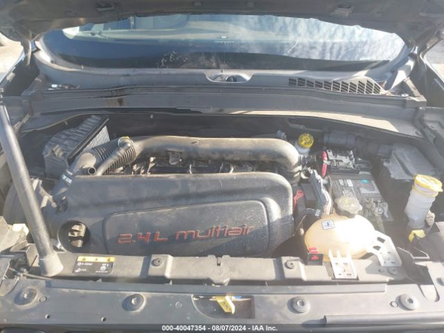 ZACCJABT6FPB87089 Jeep Renegade Latitude