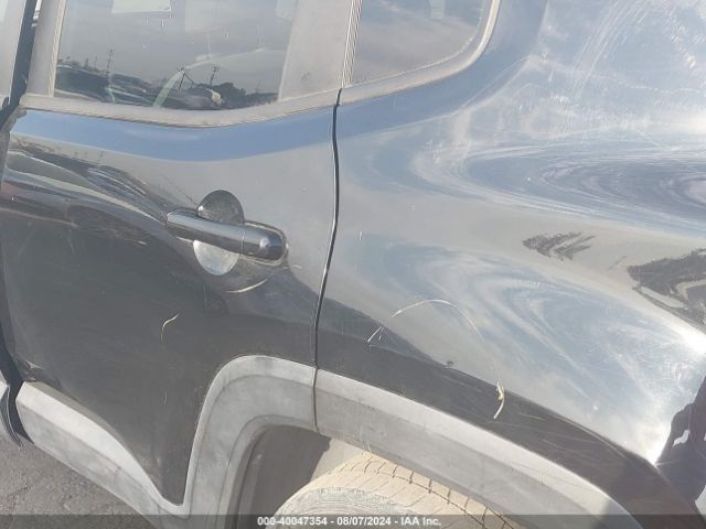 ZACCJABT6FPB87089 Jeep Renegade Latitude