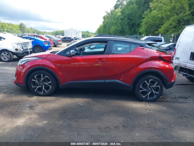 Toyota C-HR XLE 2020 NMTKHMBX4LR118040 Image 15