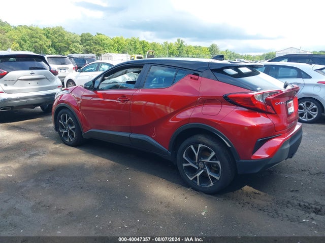 Toyota C-HR XLE 2020 NMTKHMBX4LR118040 Image 3