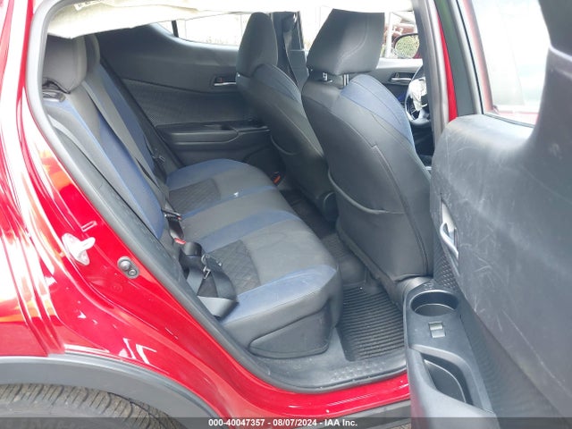 Toyota C-HR XLE 2020 NMTKHMBX4LR118040 Image 8