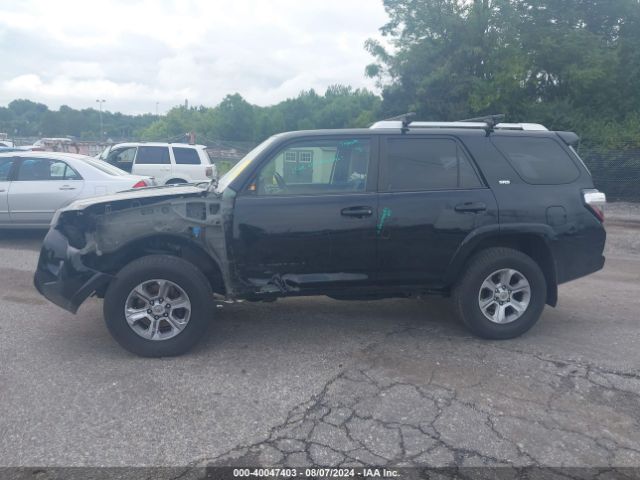 JTEBU5JR7H5427774 Toyota 4RUNNER SR5