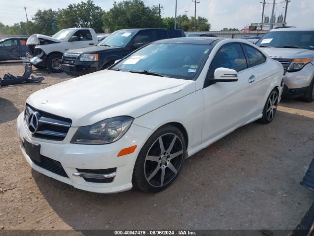 WDDGJ4HB3FG373614 Mercedes-Benz C 250