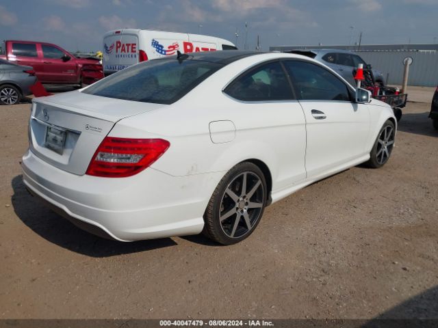 WDDGJ4HB3FG373614 Mercedes-Benz C 250