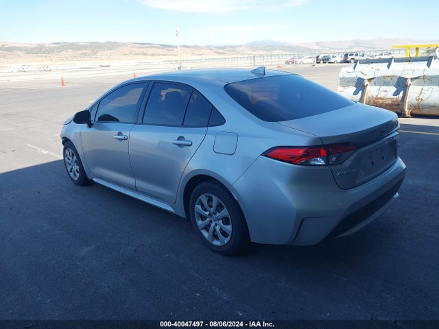 Toyota COROLLA LE 2020 JTDEPRAE0LJ024166 Image 3