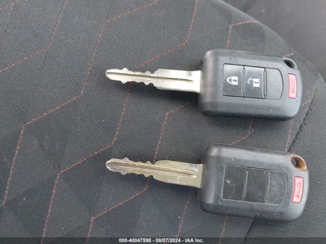 ML32AUHJ0MH011780 Mitsubishi Mirage Carbonite Edition/es/le