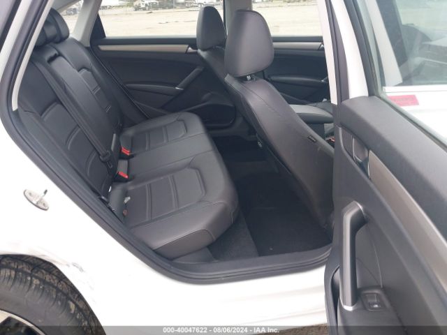 1VWSA7A36MC011772 Volkswagen Passat 2.0t Se