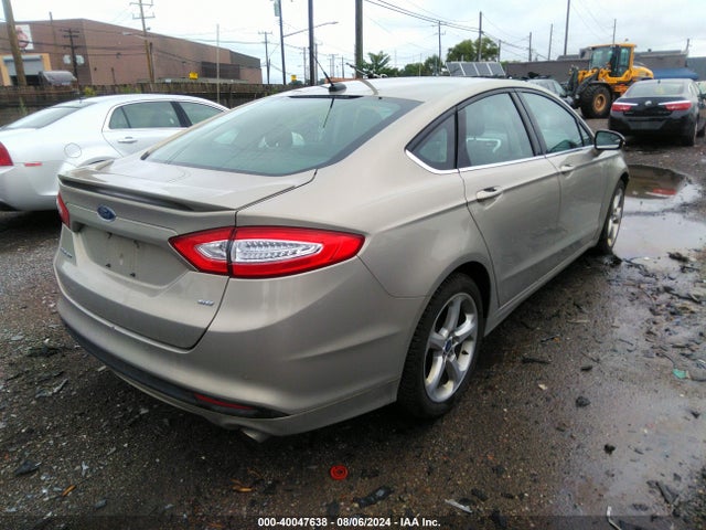 Ford FUSION SE 2016 3FA6P0H78GR177984 Image 4