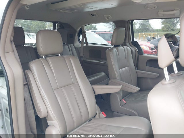2C4RC1BG9ER399888 Chrysler Town & Country Touring