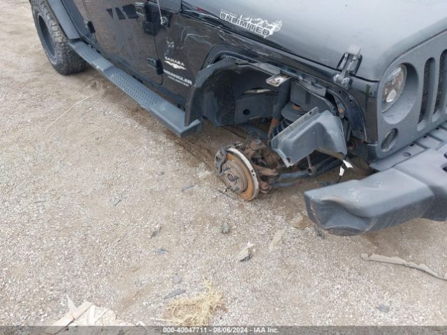 1C4BJWEG2EL313510 Jeep Wrangler Unlimited Sahara