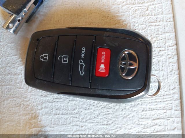 5TDKARAH5RS024822 Toyota Highlander Hybrid Xle