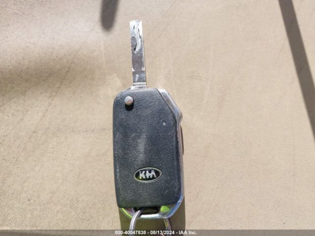 3KPF24AD5ME344045 KIA Forte Lxs