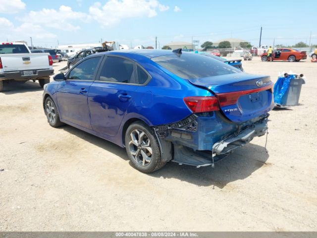 3KPF24AD5ME344045 KIA Forte Lxs