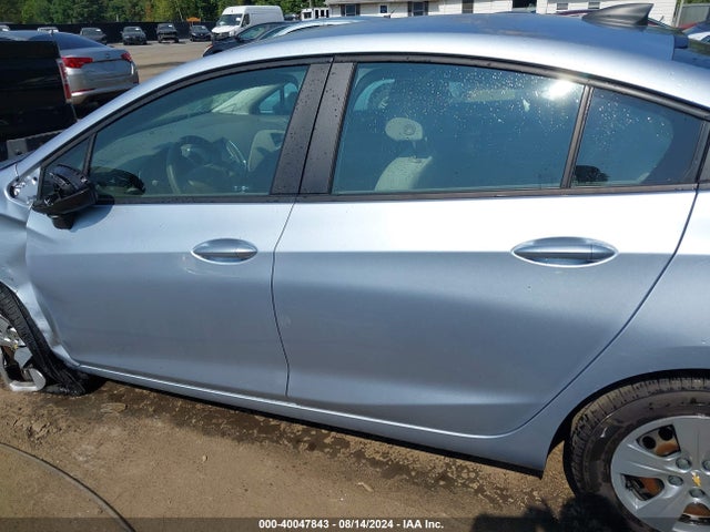 Chevrolet Cruze Ls Auto 2018 1G1BC5SM3J7135360 Image 14