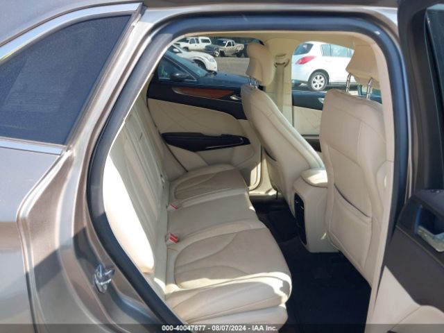 5LMCJ3C9XGUJ18445 Lincoln Mkc Reserve