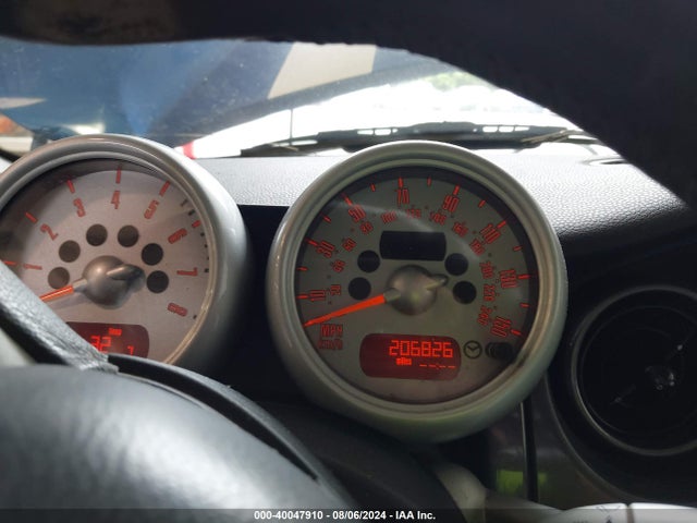 2005 MINI COOPER WMWRC33515TK61714 Photo 6