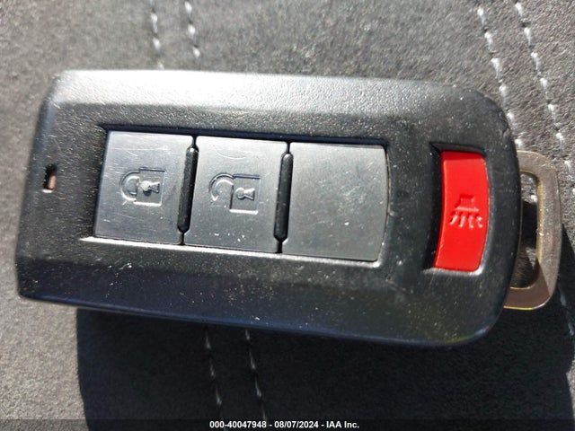2020 MITSUBISHI OUTLANDER JA4AD3A31LJ000746 Photo 10