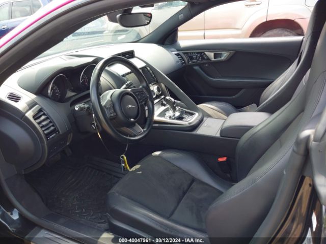 SAJWA6AT8G8K22673 Jaguar F-Type