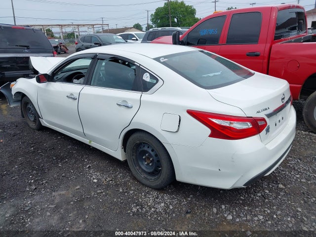 Nissan Altima 2.5 S 2016 1N4AL3AP0GN357903 Image 3