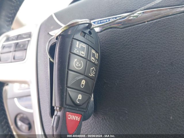 2C4RC1CG8ER426027 Chrysler Town & Country Touring-l