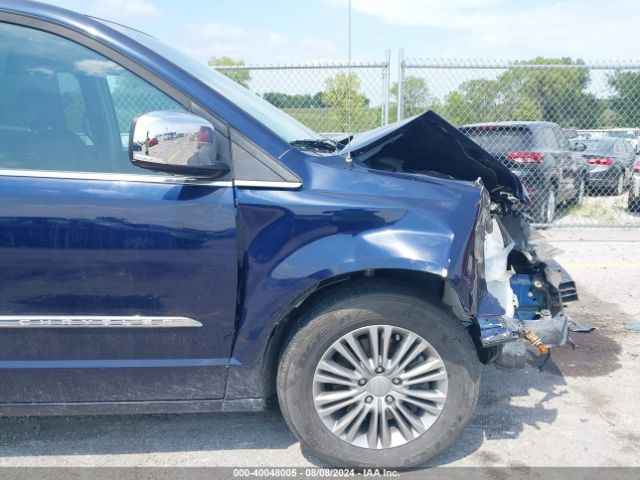 2C4RC1CG8ER426027 Chrysler Town & Country Touring-l