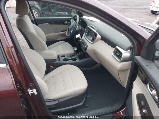 5XYPGDA36KG525670 KIA Sorento 2.4l Lx