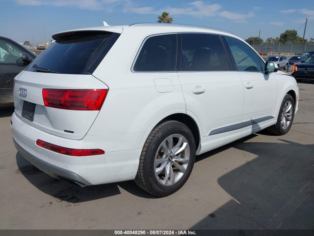 WA1LAAF77KD044331 Audi Q7 55 Premium/55 Se Premium