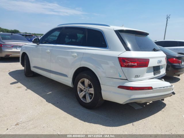 2019 AUDI Q7 WA1AHAF7XKD036260 Photo 2
