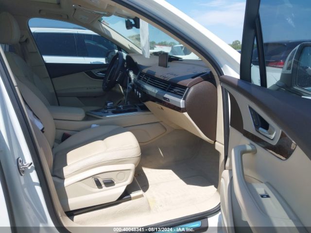 2019 AUDI Q7 WA1AHAF7XKD036260 Photo 4