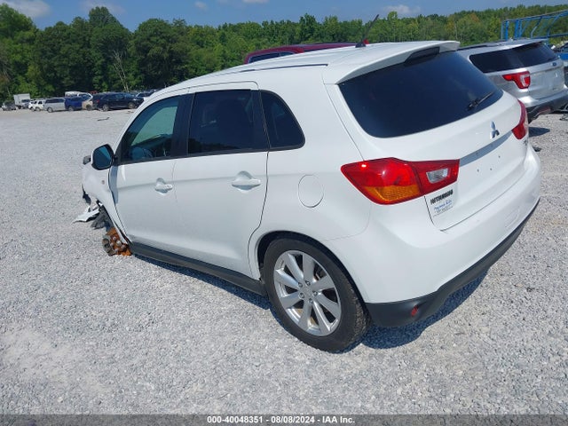 2015 MITSUBISHI OUTLANDER SPORT 4A4AP3AU7FE044195 Photo 2