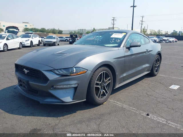 Ford Mustang Ecoboost Premium Fastback 2022 1FA6P8TH3N5106996 Image 2