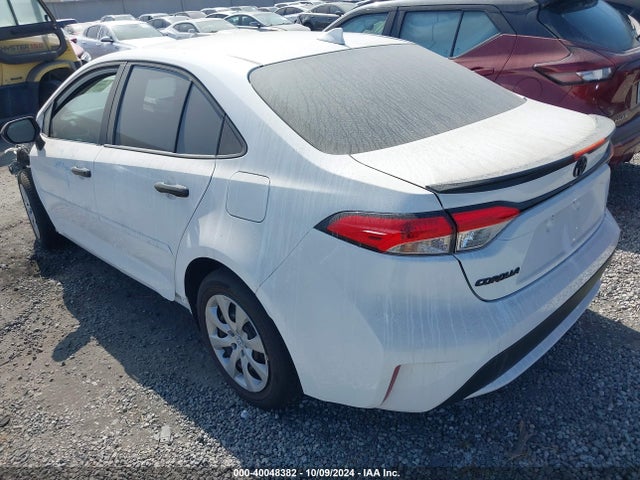 Toyota COROLLA LE 2022 5YFEPMAE7NP298823 Image 3