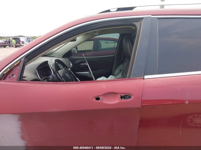 1C4PJLLB7JD618601 Jeep Cherokee Latitude Plus Fwd