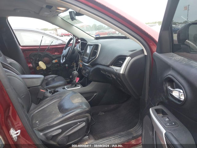 1C4PJLLB7JD618601 Jeep Cherokee Latitude Plus Fwd