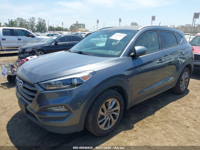 Hyundai TUCSON SE 2016 KM8J33A42GU186590 Image 2