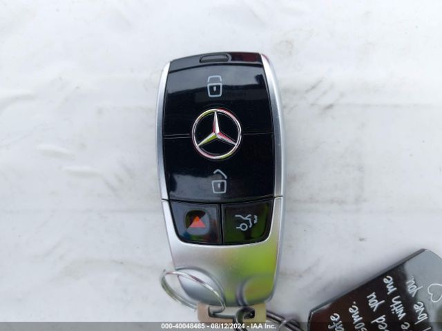 WDDZF4KB0KA549065 Mercedes-Benz E 300 4matic