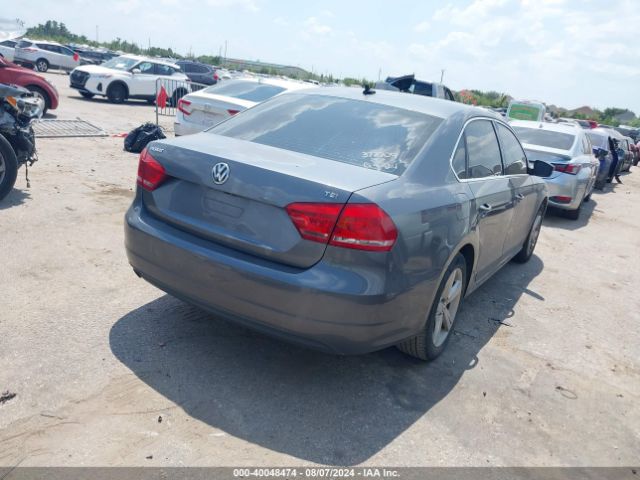 1VWAT7A30FC122942 Volkswagen Passat 1.8t Limited Edition
