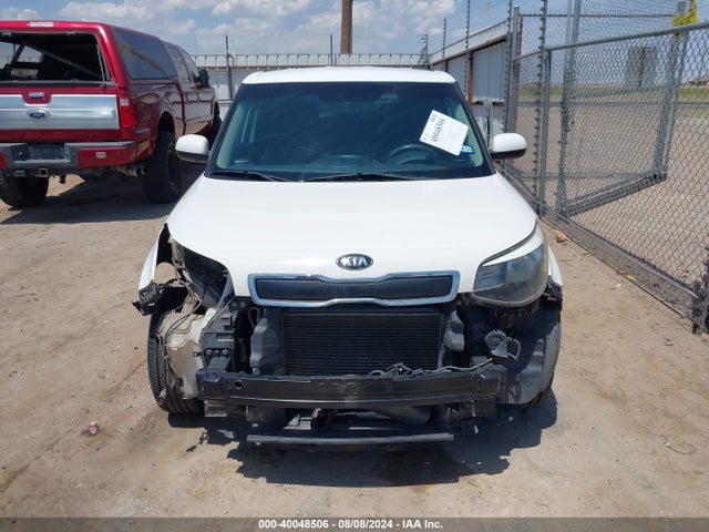 KIA Soul 2014 KNDJN2A2XE7045558 Image 13