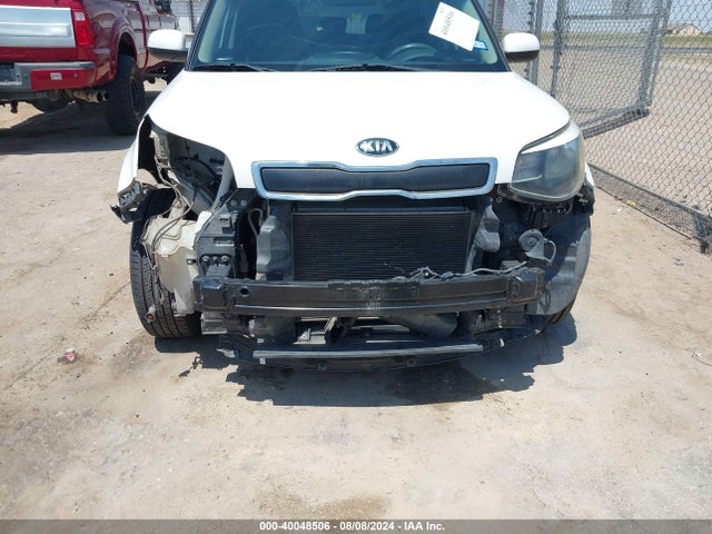 KIA Soul 2014 KNDJN2A2XE7045558 Image 6