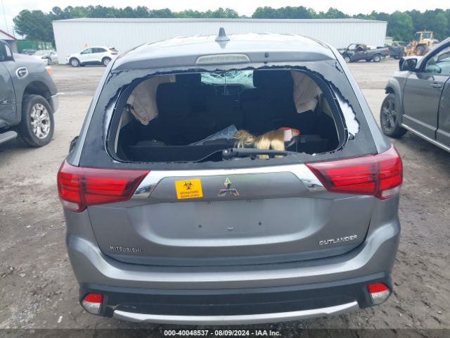JA4AD2A32HZ023178 Mitsubishi Outlander Es