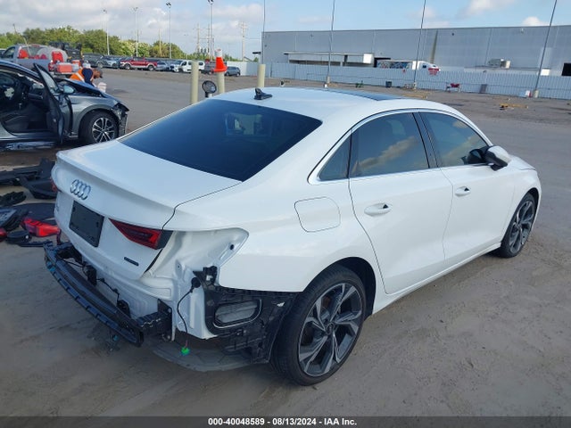 WAUGUDGY9NA061447 Audi A3 Premium 40 Tfsi Quattro S Tronic