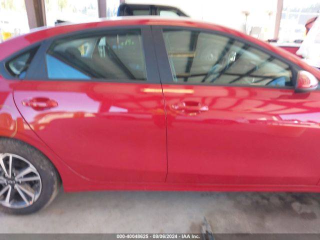 3KPF24ADXRE779098 KIA Forte Lxs