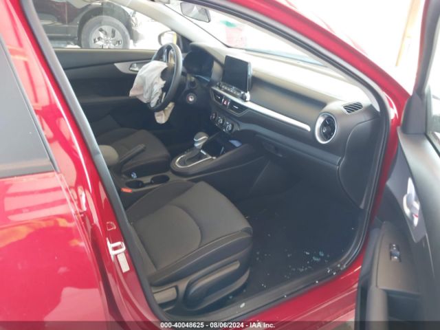 3KPF24ADXRE779098 KIA Forte Lxs