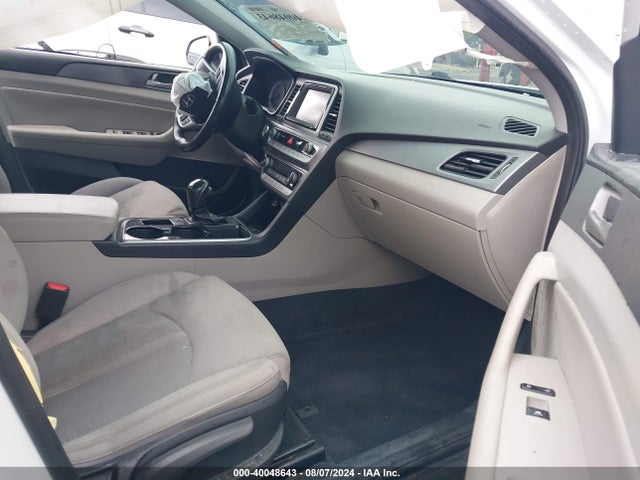 Hyundai SONATA SEL 2019 5NPE34AF1KH752643 Image 5