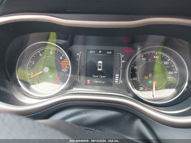 1C4PJMCB0GW277156 Jeep Cherokee 75th Anniversary