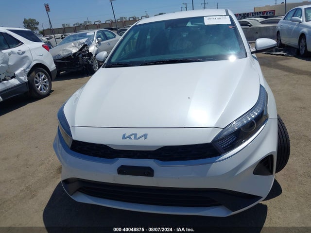 KIA Forte Lxs 2023 3KPF24AD1PE652947 Image 13