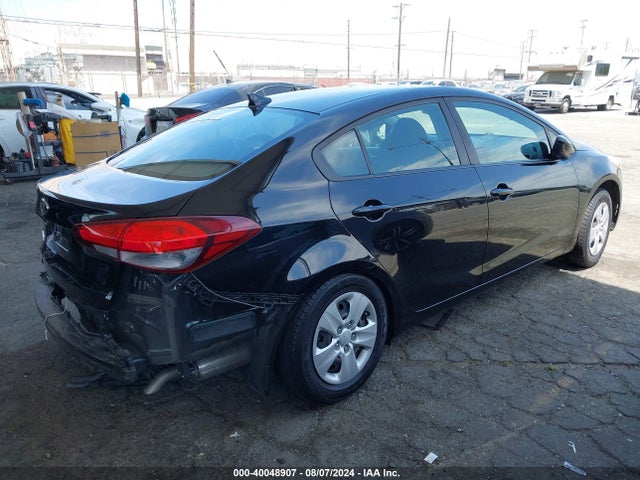 KIA FORTE LX 2017 3KPFK4A74HE045808 Image 4
