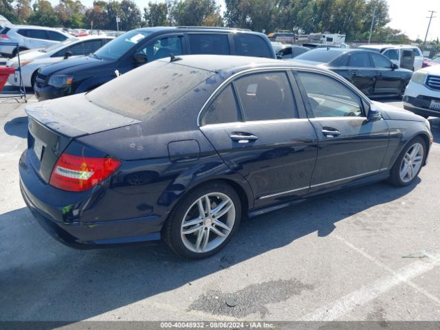 WDDGF4HB2ER311772 Mercedes-Benz C 250 Luxury/sport