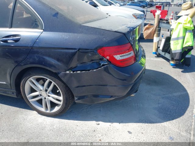 WDDGF4HB2ER311772 Mercedes-Benz C 250 Luxury/sport